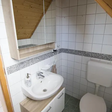 Vulcano Vendeghaz Apartment *