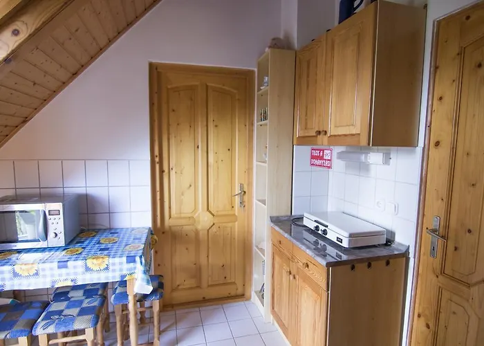 Vulcano Vendeghaz Apartment